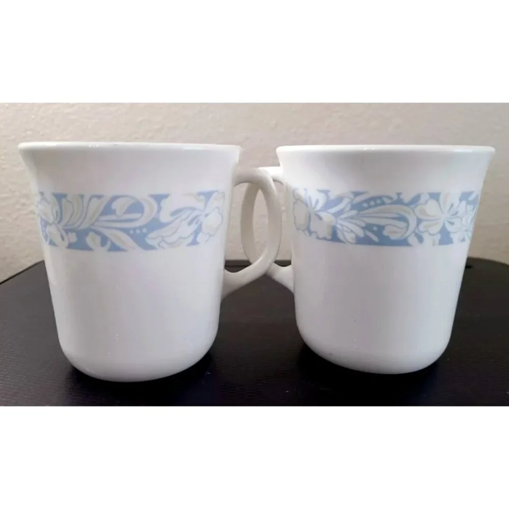 2 Corelle Corning Coffee Mugs Cups Sea and Sand White Blue Tan D Handle VTG USA